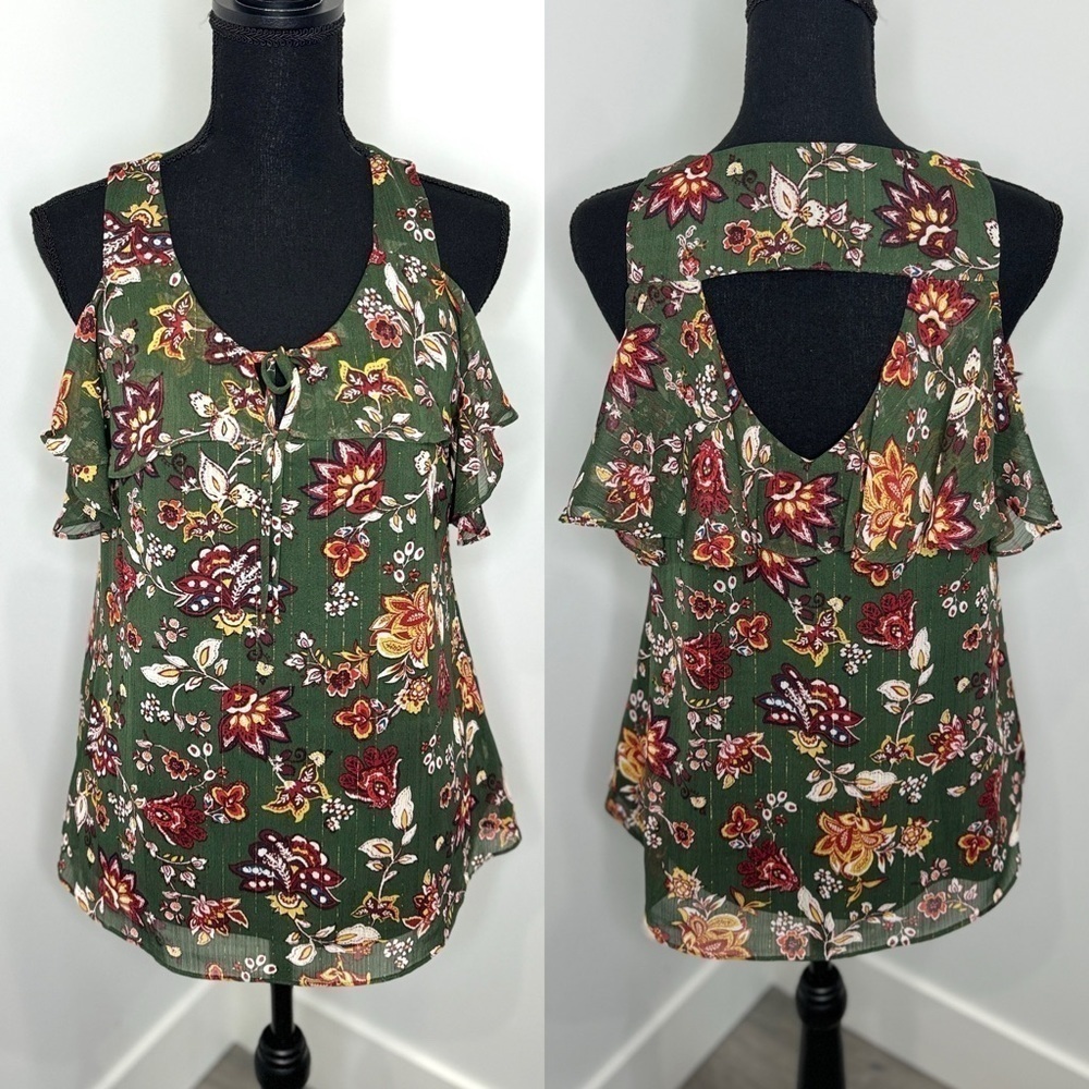 By & by Green Floral Off Shoulder Sleeve Top (M)